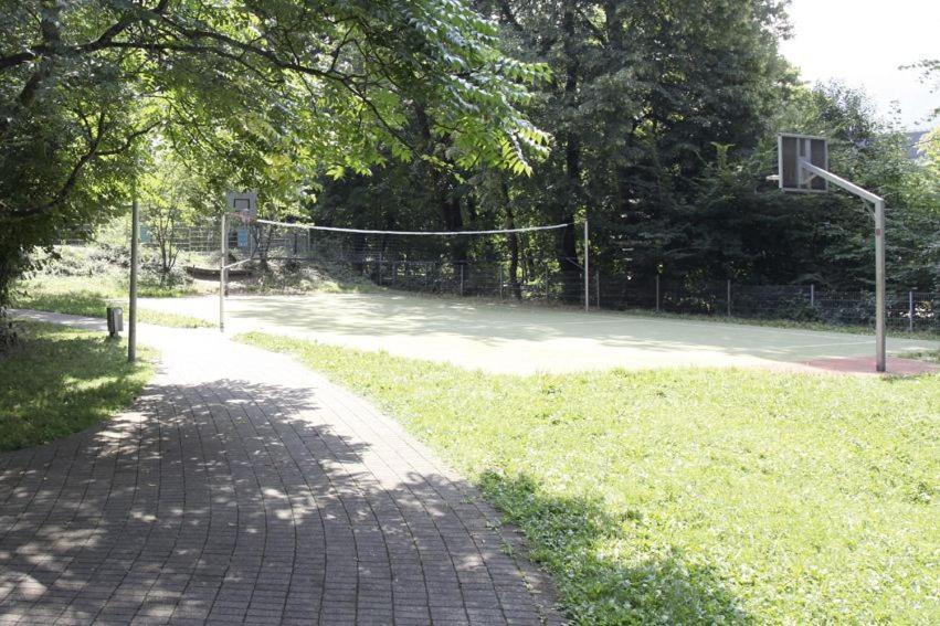 Jugendherberge Freiburg Exteriör bild